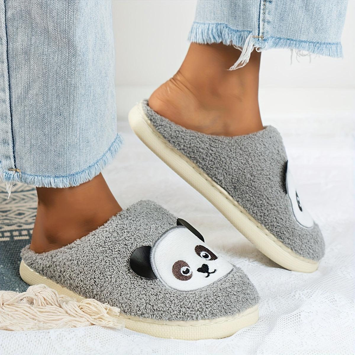 Women's Panda Slippers Plush Warm Slip-On Shoes