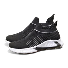Men's Lightweight Slip On Casual Shoes Outdoor Non slip Sneakers