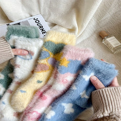 5 Pairs Heart & Floral Print Socks Fuzzy Warm Women's Stockings