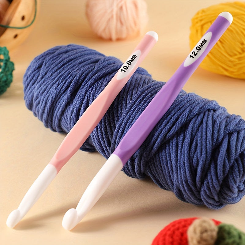 Soft Handle Plastic Crochet Hooks Set for Large Scarf Stitch Work