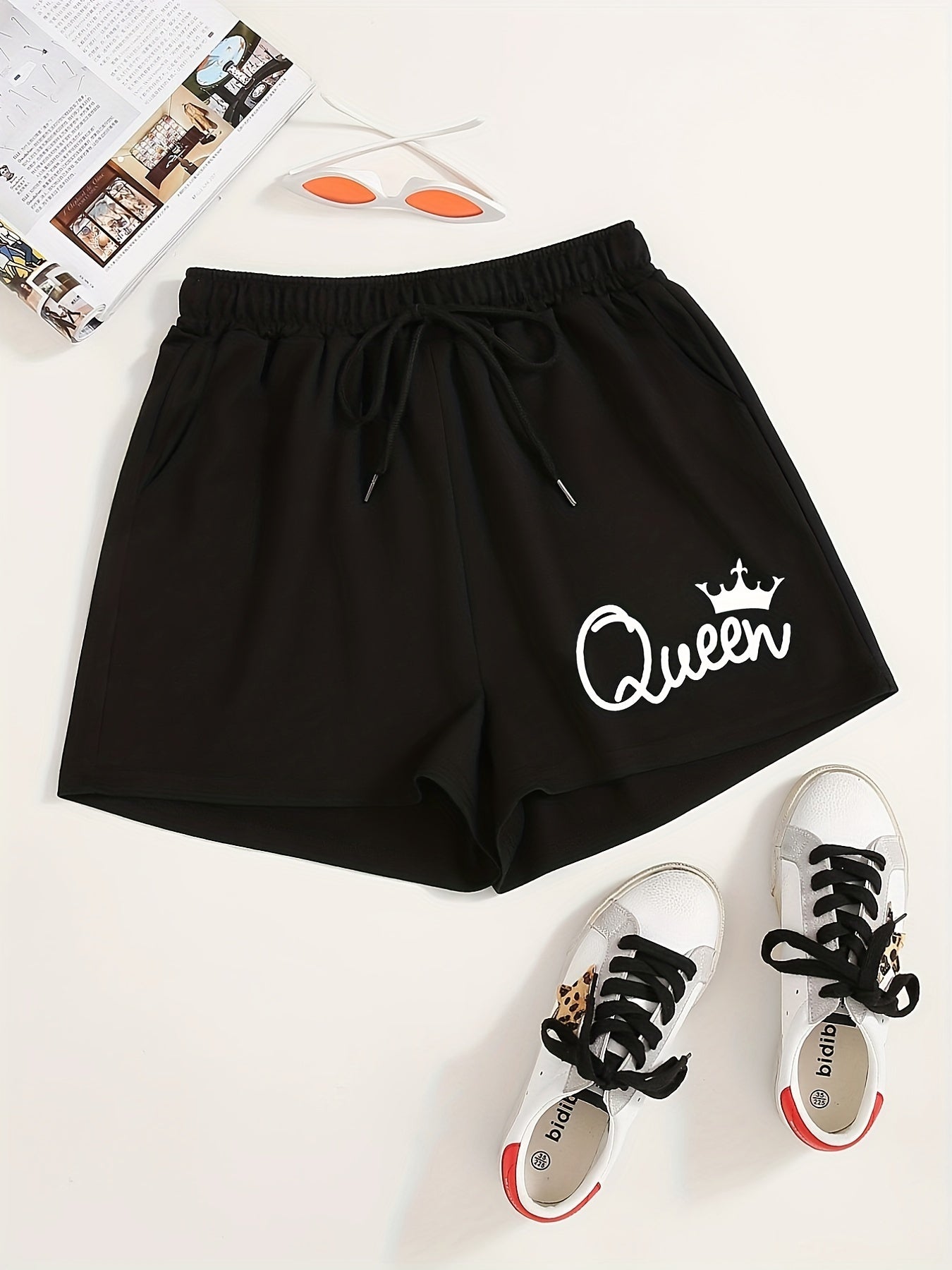 Queen Letter Print Hotpants Drawstring Waist Shorts