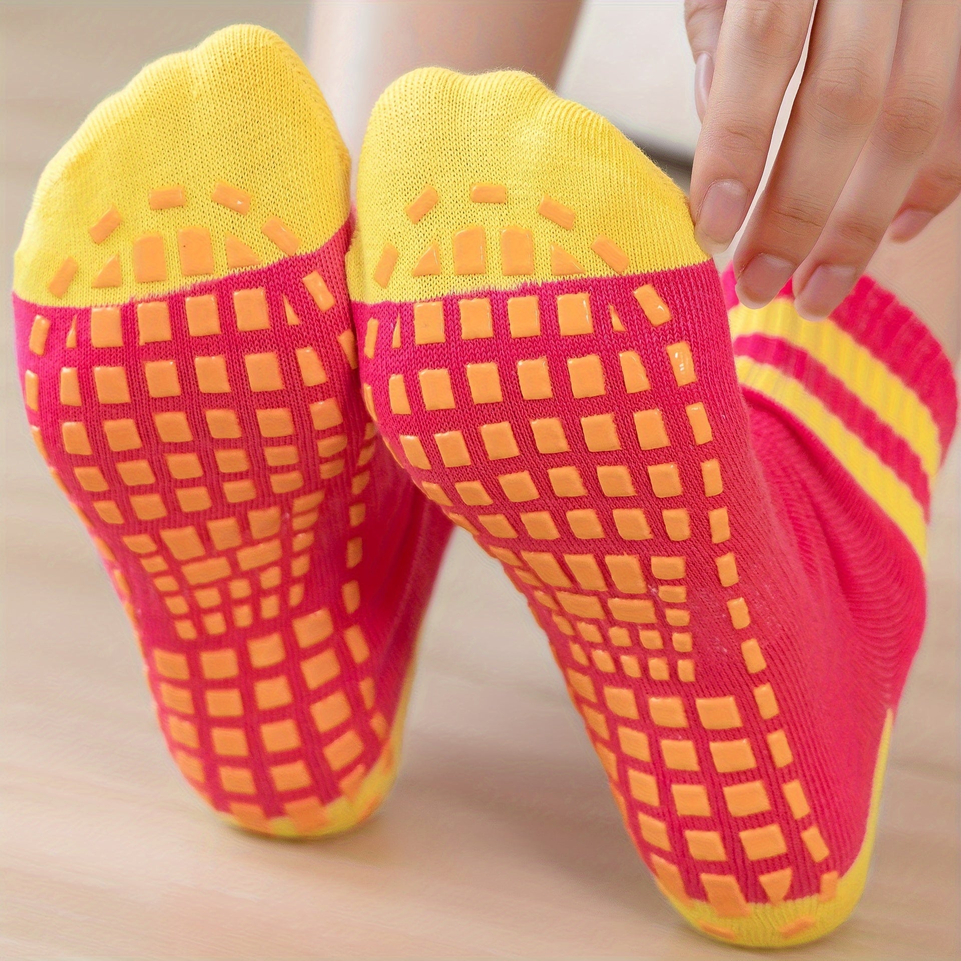 3 Pairs Warm Non slip Floor Yoga Socks Soft Comfortable Medium Tube Socks