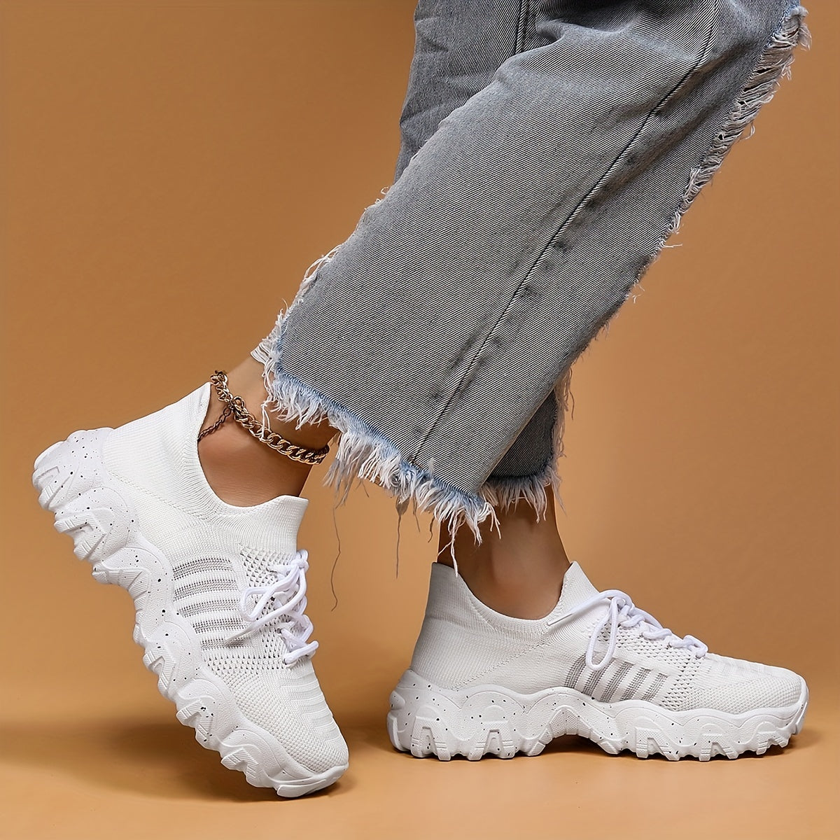 Women's Mesh Sneakers Low Top Lace Up Walking Shoes