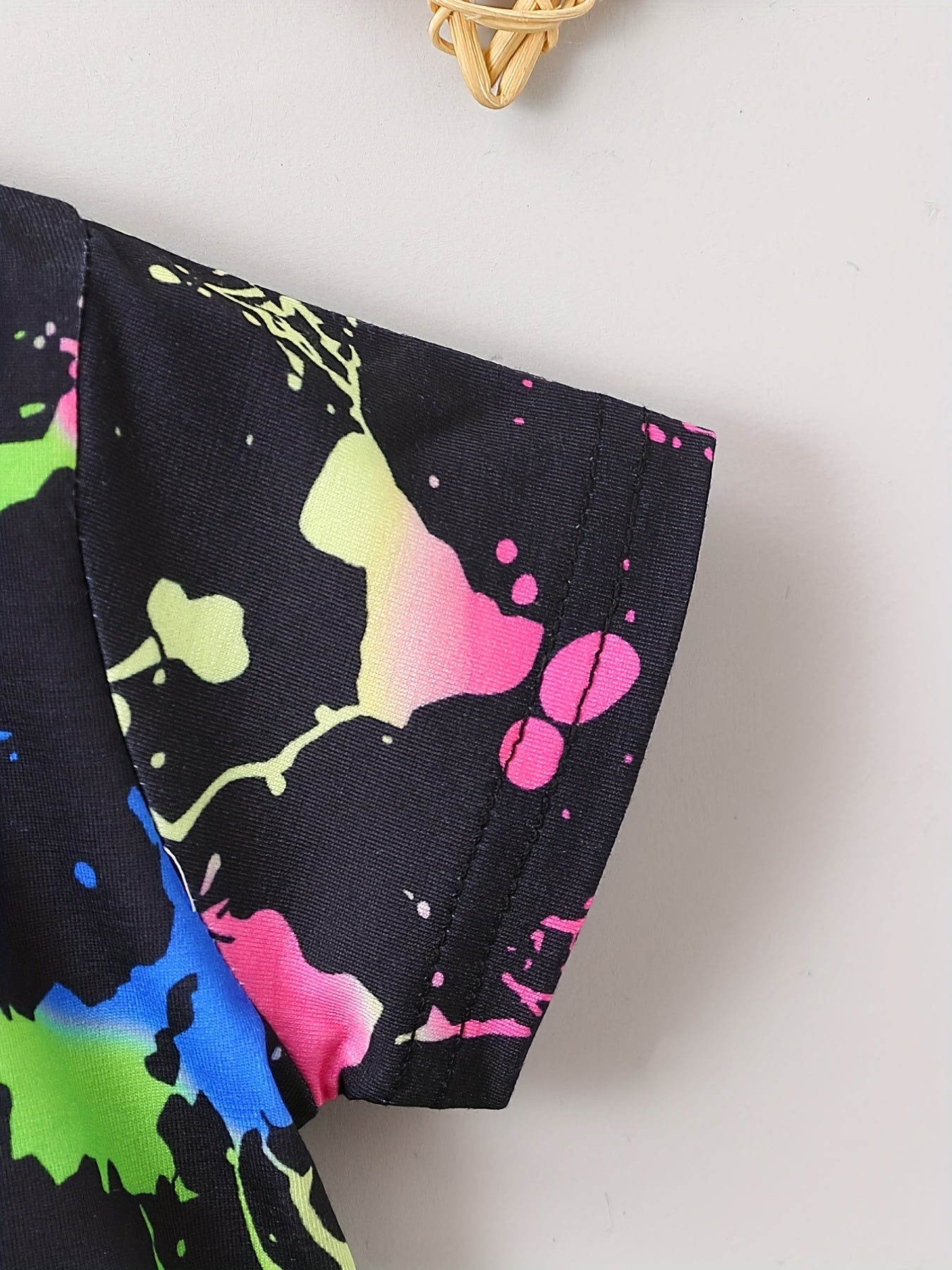 2pcs Infant Boys Ink Graphic T-shirt & Shorts Set for Summer