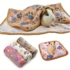 Soft Paw Print Blanket for Small Animals - Ideal for Hamsters & Guinea Pigs