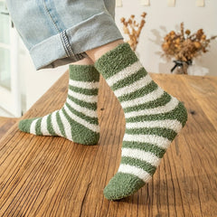 6 Pairs Striped Print Fuzzy Socks Comfy & Warm Mid Tube Socks