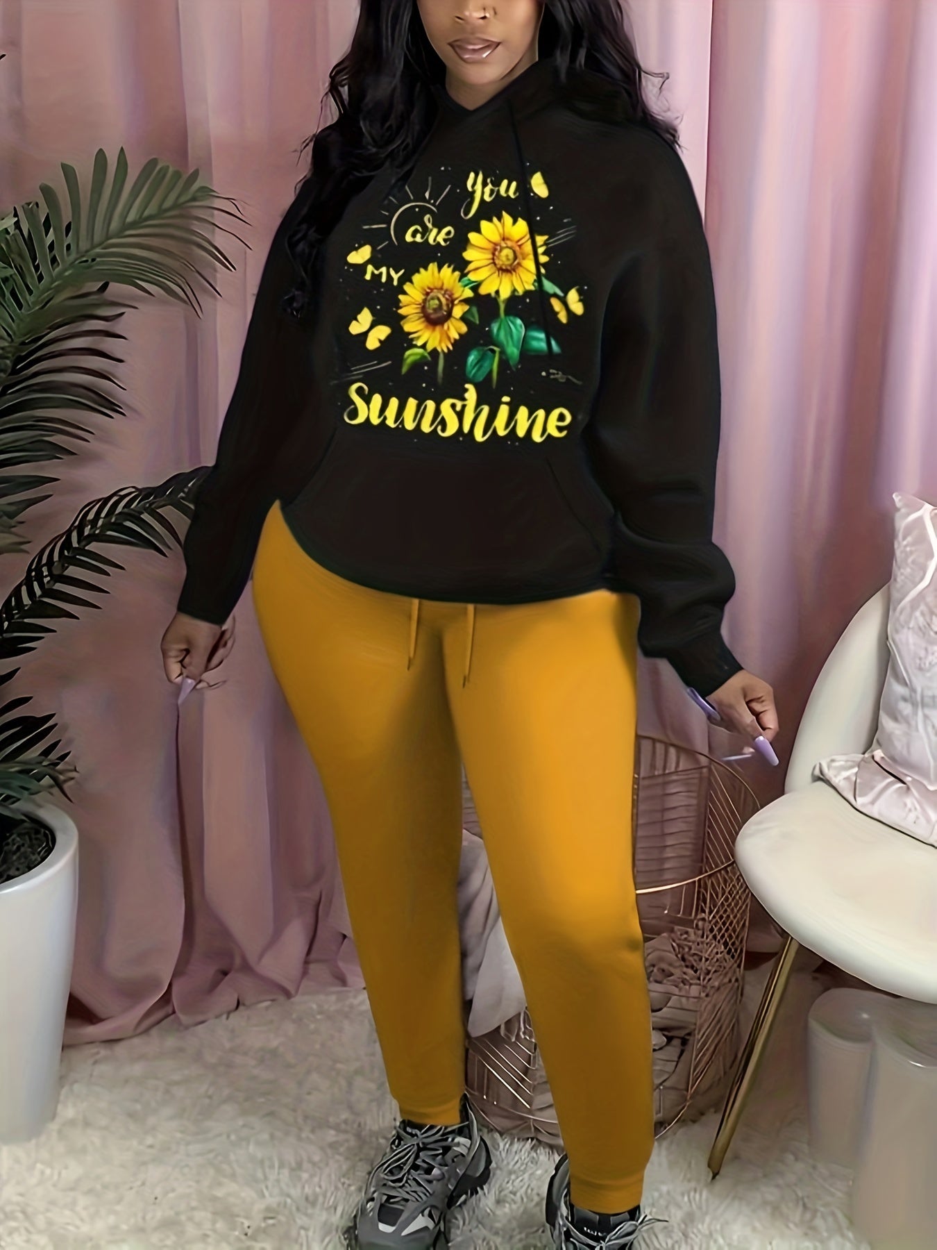 Women's Sunflower Hoodie & Solid Pants 2 Piece Set