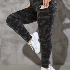 Women's Plus Camo Print Stitching Detail High Rise Leggings