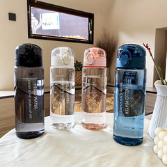 780ml Clear Flip Top Plastic Water Cup Lightweight Large Capacity Water Bottle