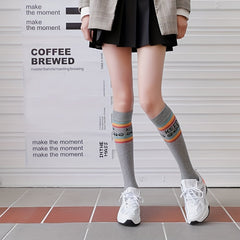 2 Pairs Letter Trim Calf Socks Sports Knee High Socks Women's Stockings