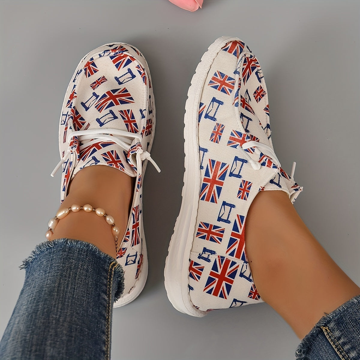 Women's Flag Print Canvas Shoes Casual Lace Up Low Top Sneakers