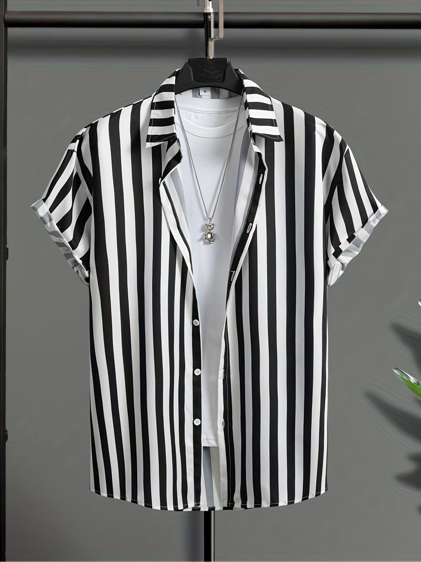 Striped Pattern Men's Short Sleeve Lapel Shirt