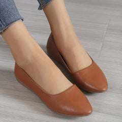 Women's Flat Slip On Faux Leather Shoes Lightweight & Comfortable Shoes
