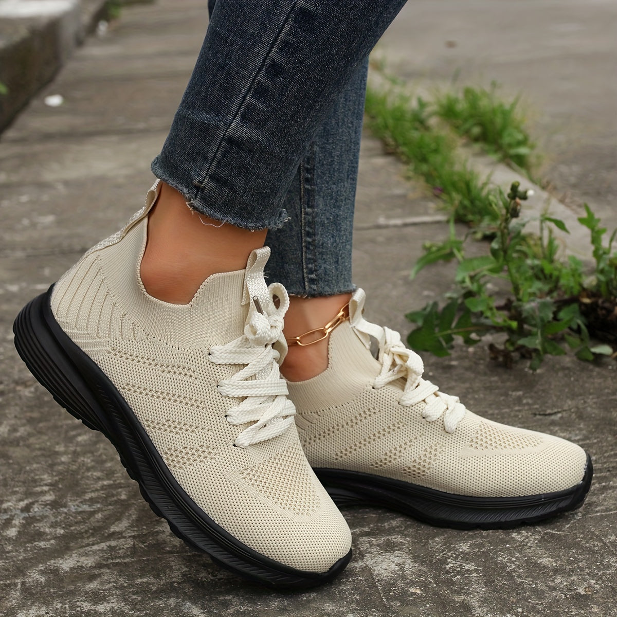 Women's Shock Absorbing Running Shoes Thick Bottom Sneakers