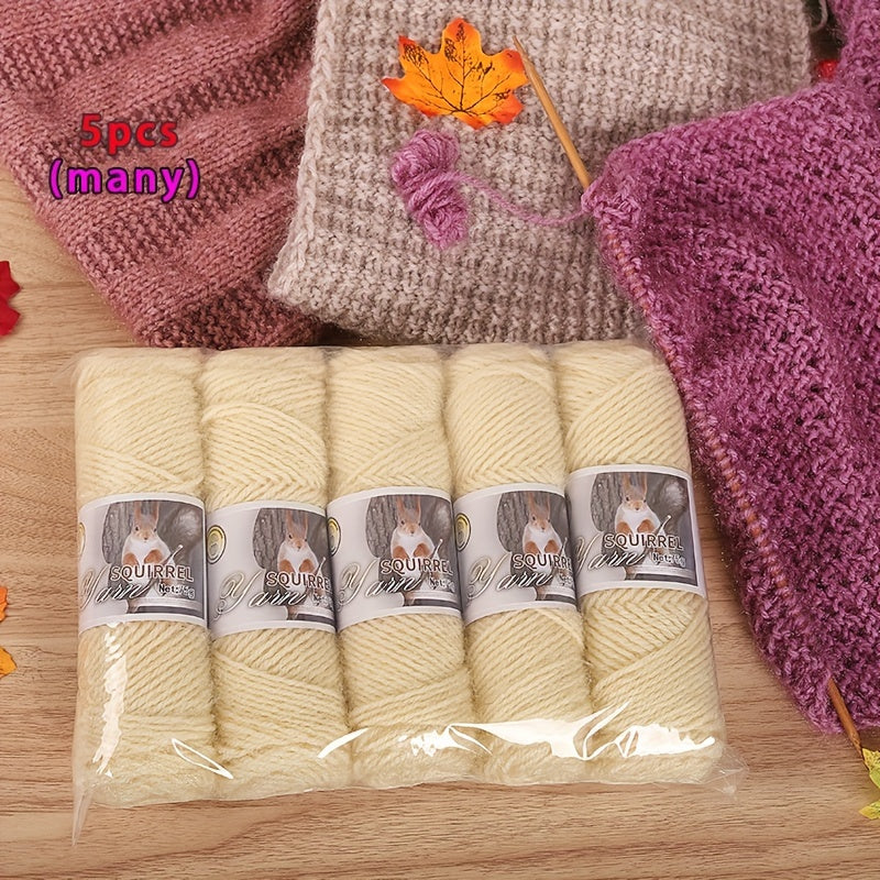 5pcs Wool Balls Squirrel Velvet Yarn Handwoven DIY Hat Scarf Thread Coat