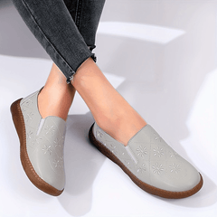 Women's Lightweight Closed Toe Slip On Shoes