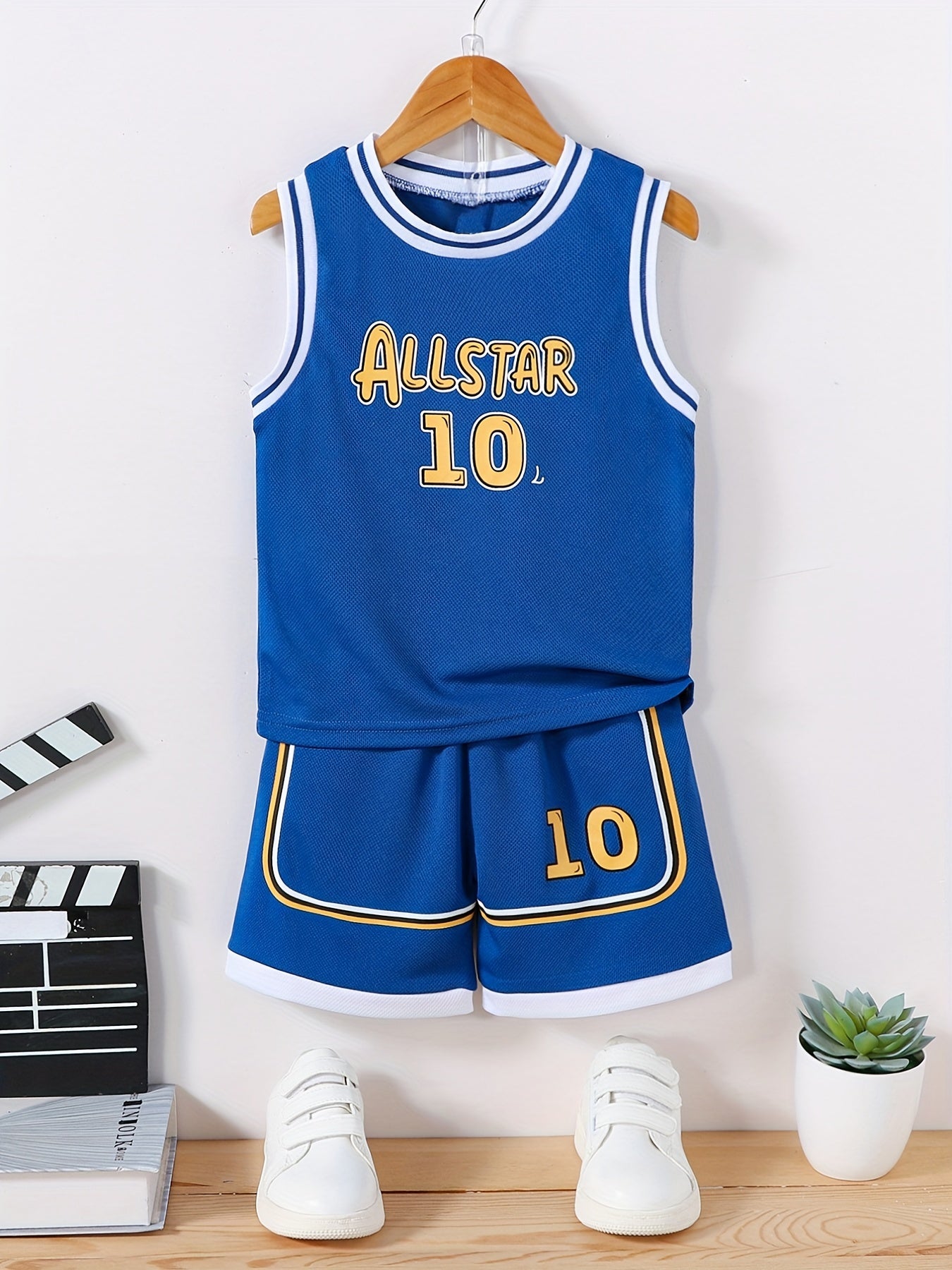 Boys Basketball Set Sleeveless Shirt and Shorts for Summer Training 10 Print