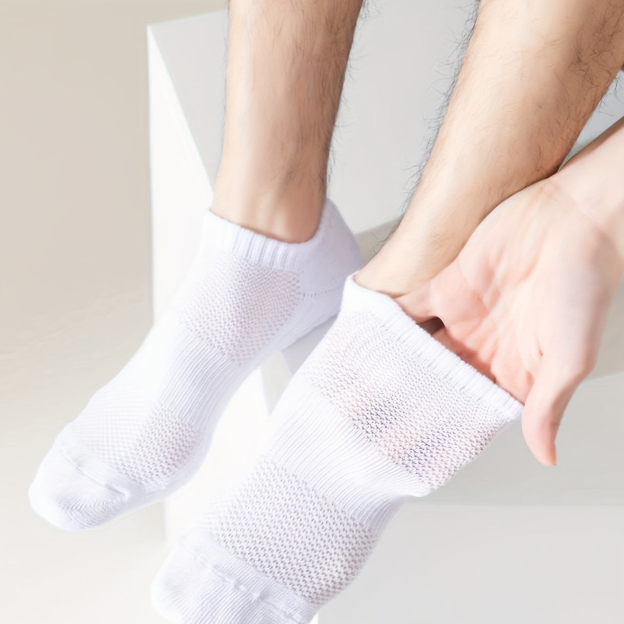 6 Pairs Men's Moisture Wicking Short Socks, Thick Padding, Deodorant Tech