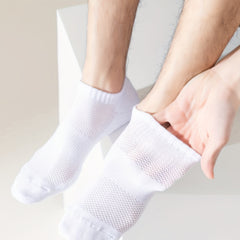 6 Pairs Men's Moisture Wicking Short Socks, Thick Padding, Deodorant Tech