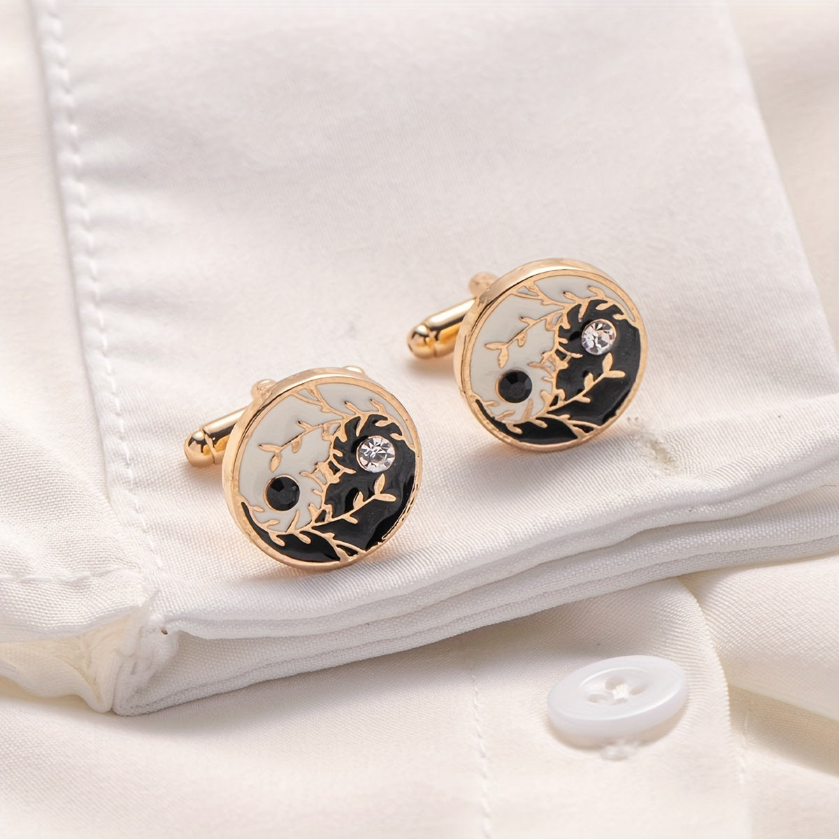Men's Retro Tai Chi Cufflinks Shirt Cuffs Buttons