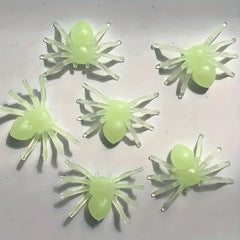 50pcs Glow Dark Halloween Spiders Festive Plastic Toys DIY Simulation Animals