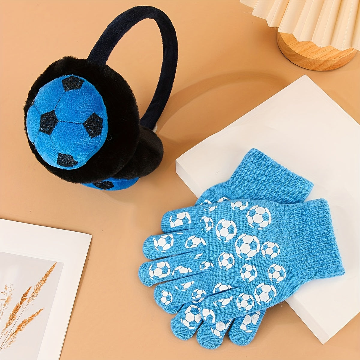 Winter Sports Acrylic Earmuffs & Gloves Set Hand Wash Stretch Fit Ear Warmers