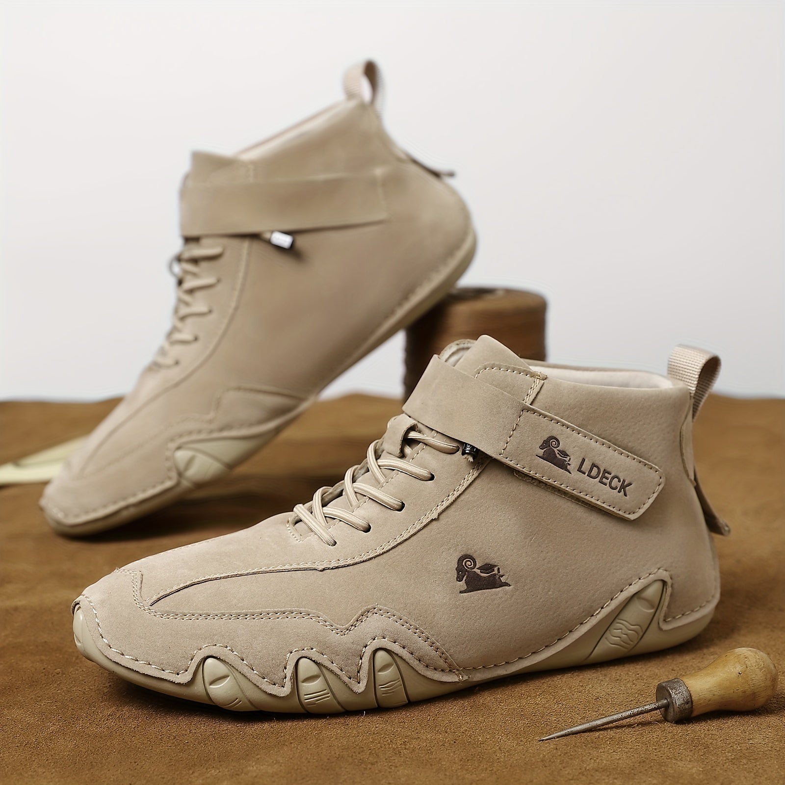 Men's Lace up Outdoor Boots Wear resistant Anti skid Boots