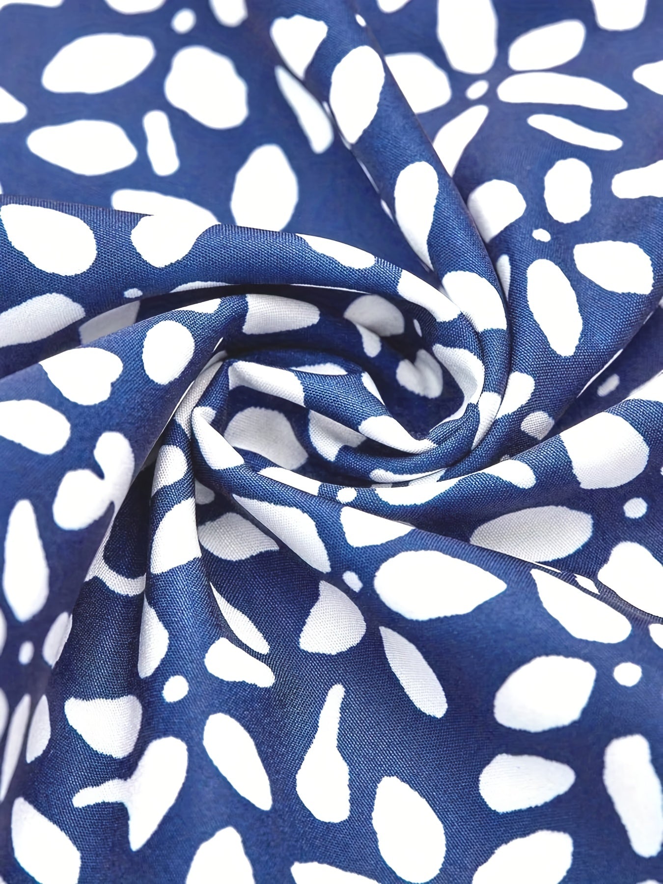 Floral Print Half Sleeve Round Neck Dress With Pockets