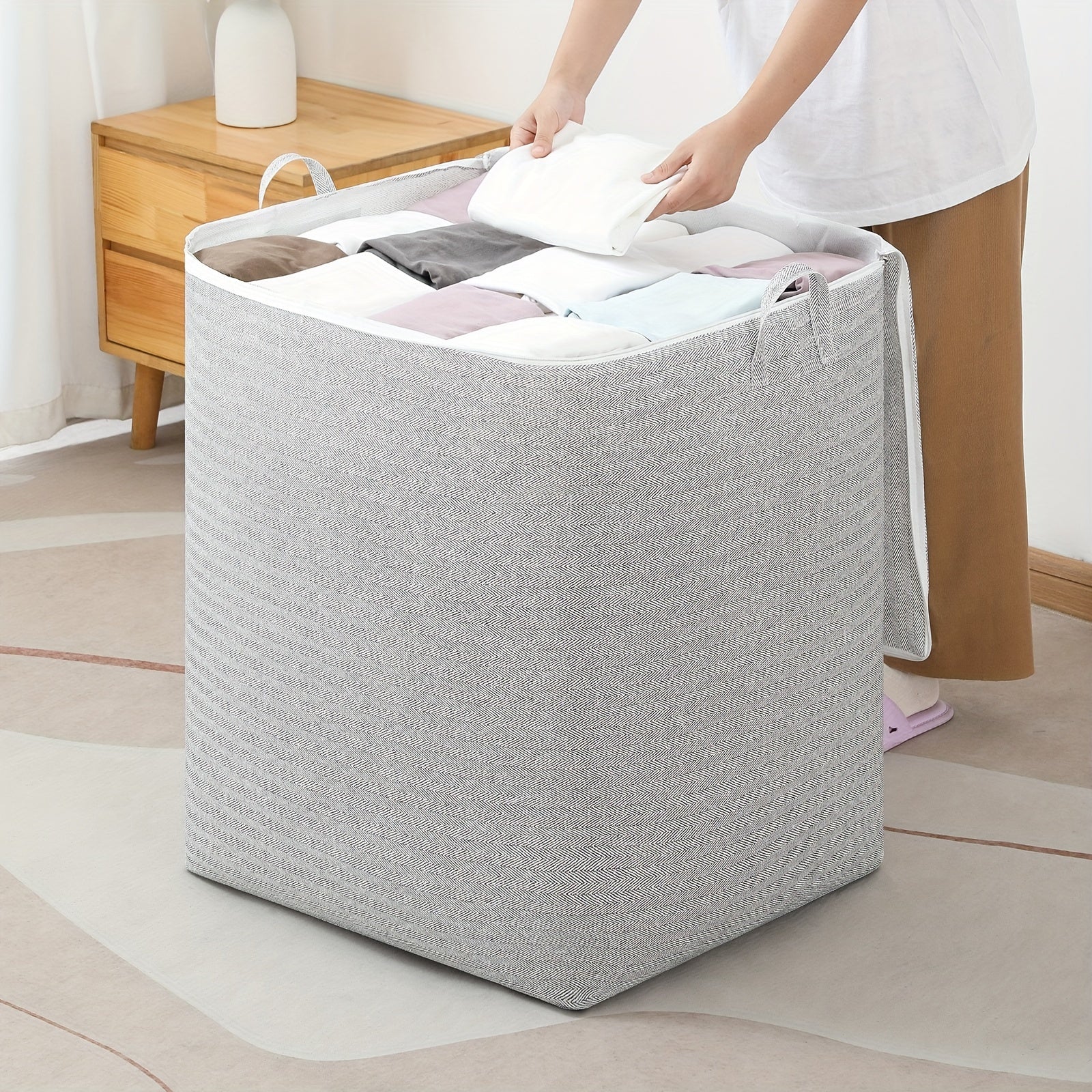 Large Capacity Storage Bag With Handles Clothes Quilts Wardrobe Organizer