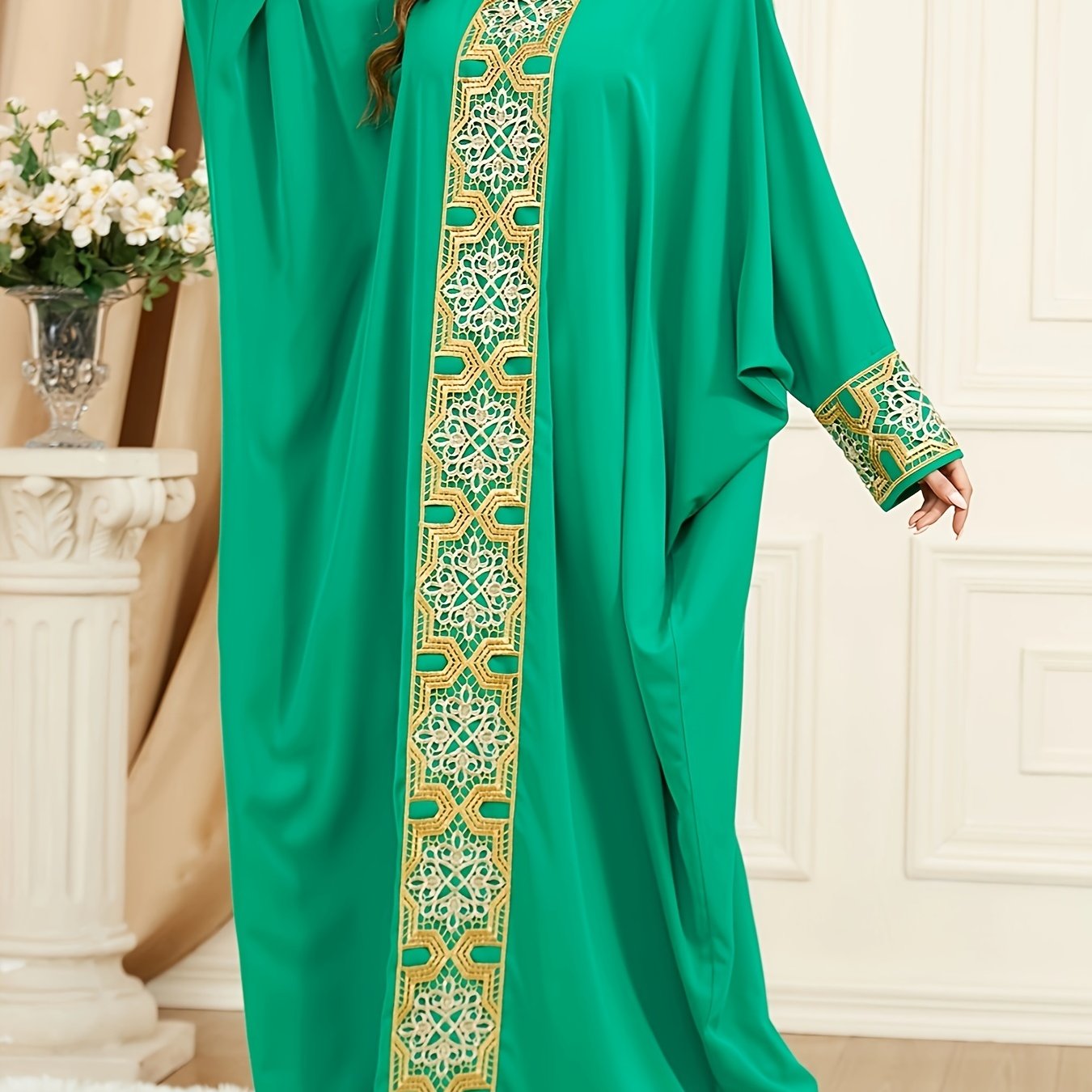Women's Applique Batwing Sleeve Maxi Dress