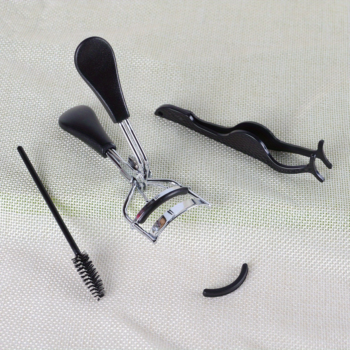 4pcs Eyelash Tools Set False Eyelash Applicator Eyebrow Brush Curlers Comb Tweez