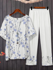 Women's Plus Floral Tee & Pants Two Piece Set