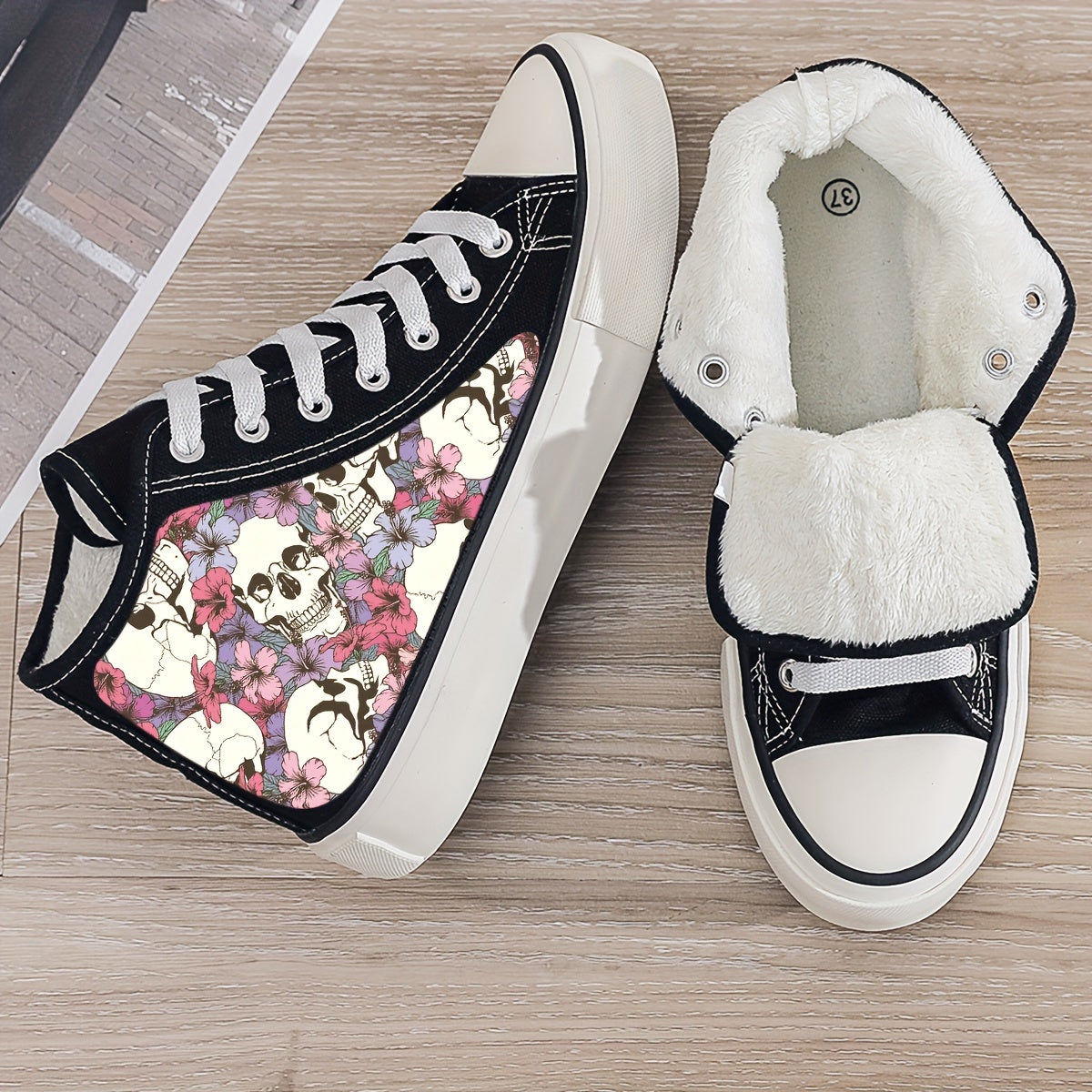 Girl's High Top Skull Skate Shoes With Plush Lining