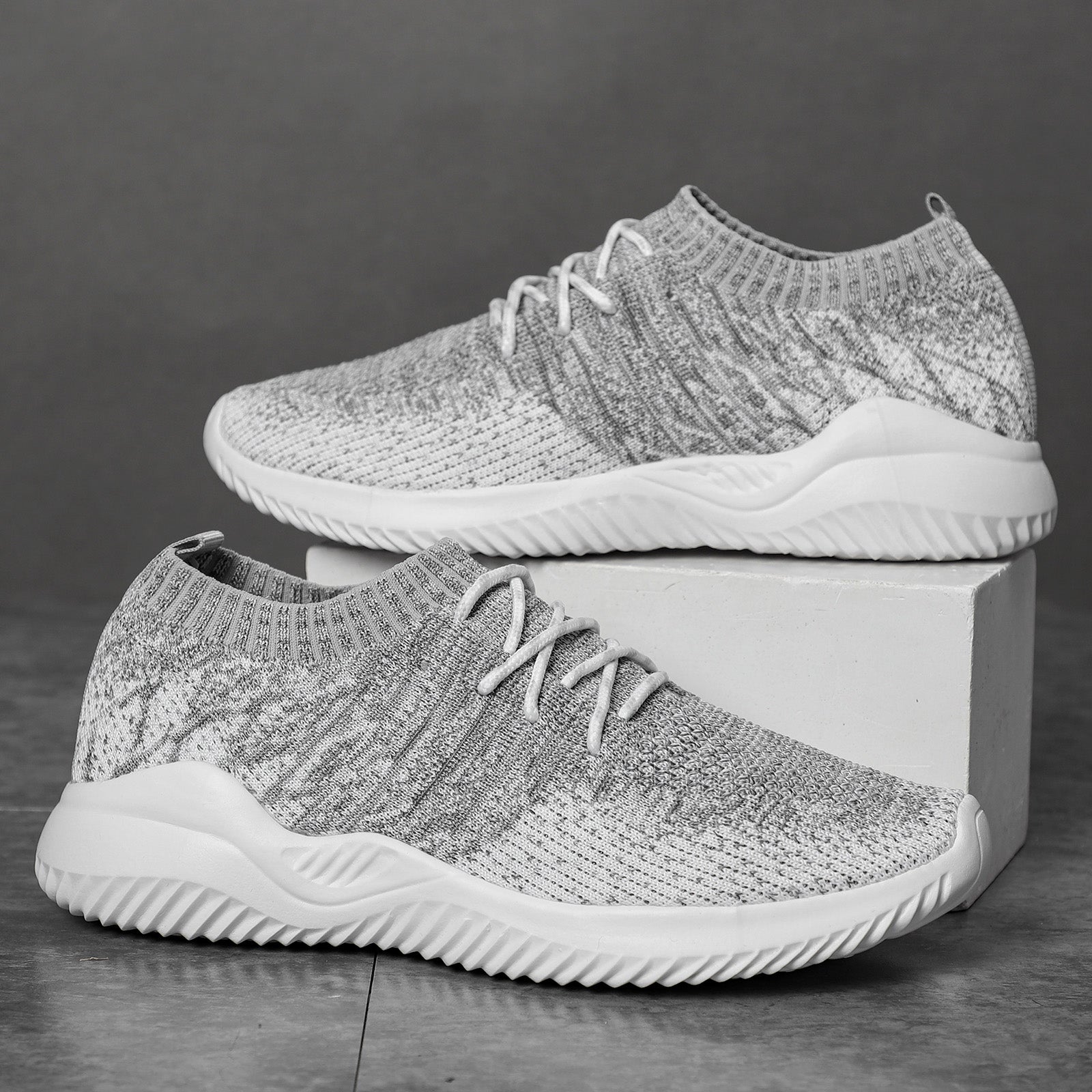 Men's Breathable Walking Sneakers Mesh Shoes For Running