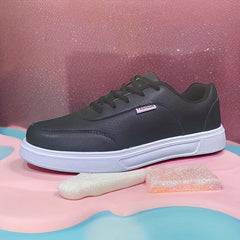 Lightweight Non Slip Flat Skate Shoes Breathable Comfortable Sneakers