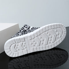 Christmas Snowman Cartoon & Leopard Pattern Canvas Shoes Lightweight Low Top Sne