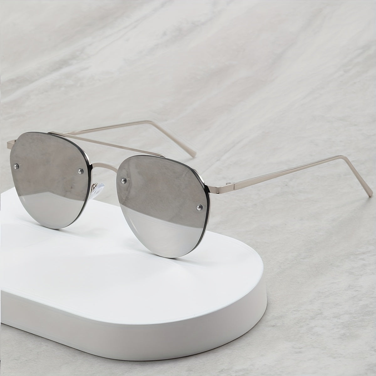 Men's Rimless Sunglasses for Street Photography