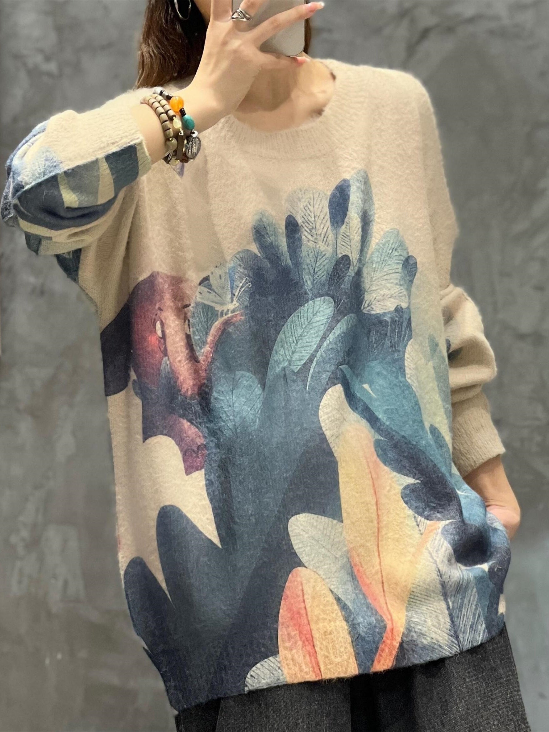 Women's Leaf Print Long Sleeve Sweater