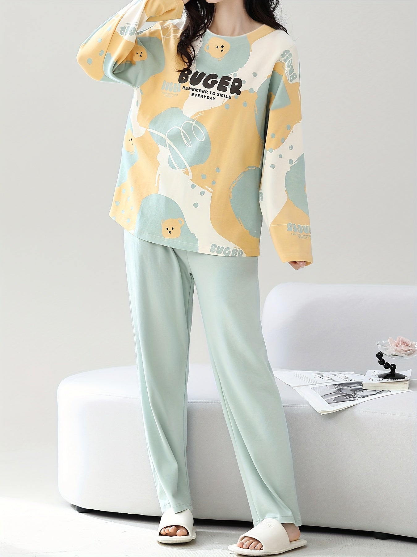 Bear Print Pajama Set Long Sleeve Top & Pants Women's Sleepwear