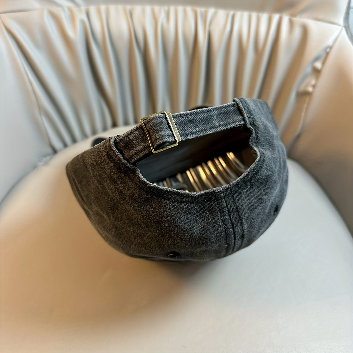 Men's Graffiti Style Gray Baseball Cap