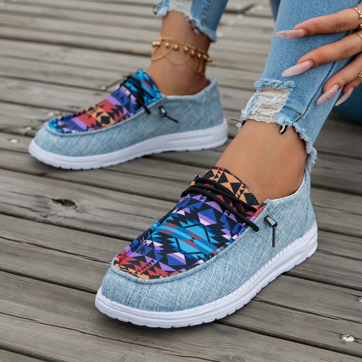 Women's Geometric Pattern Canvas Shoes Casual Lace Up Outdoor Sneakers