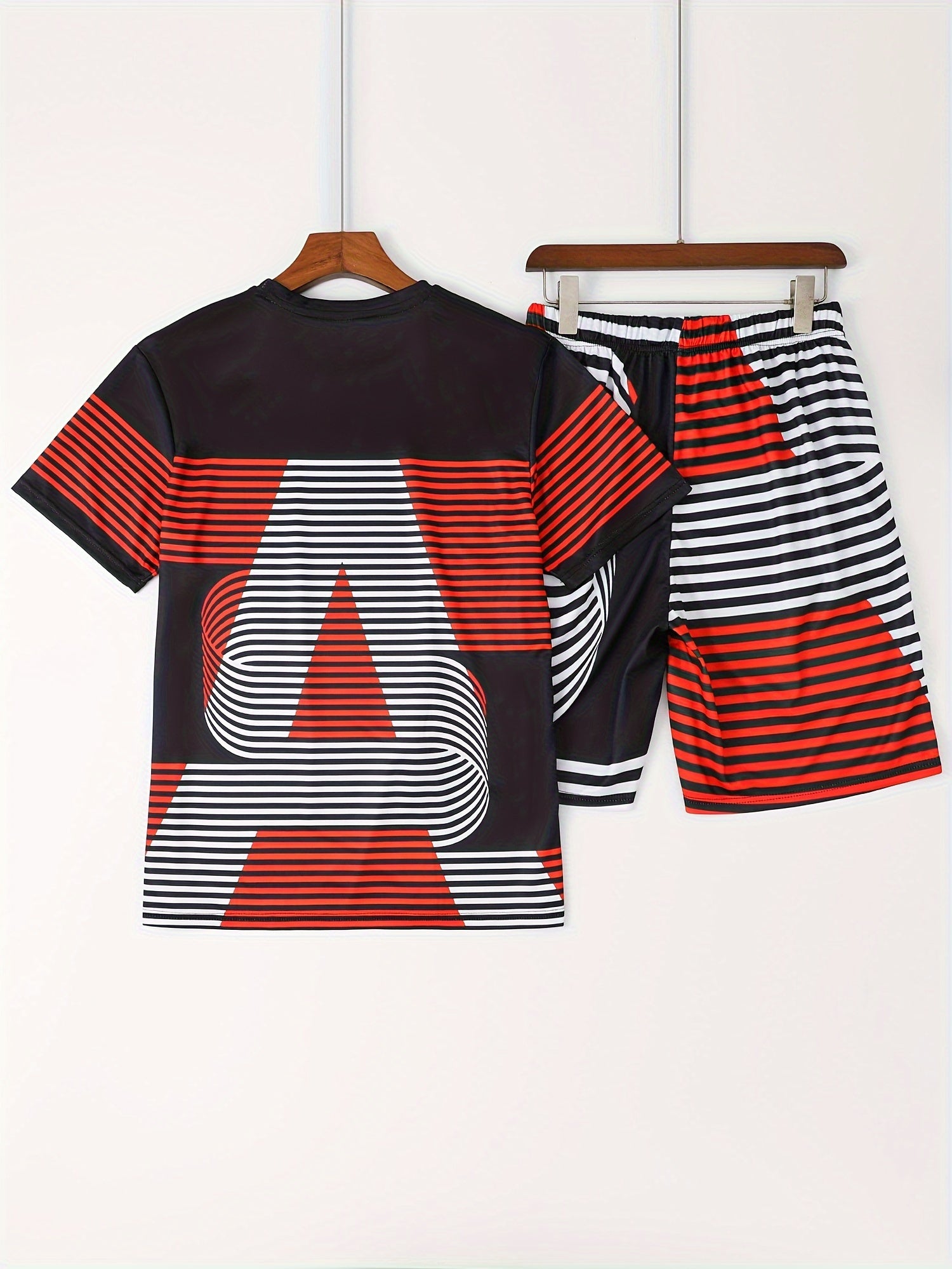 Letter And Stripe Print Mens 2 Piece Outfits T-shirt And Shorts Set