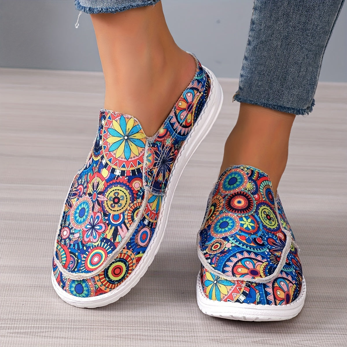 Women's Colorful Printed Slip On Canvas Flat Shoes
