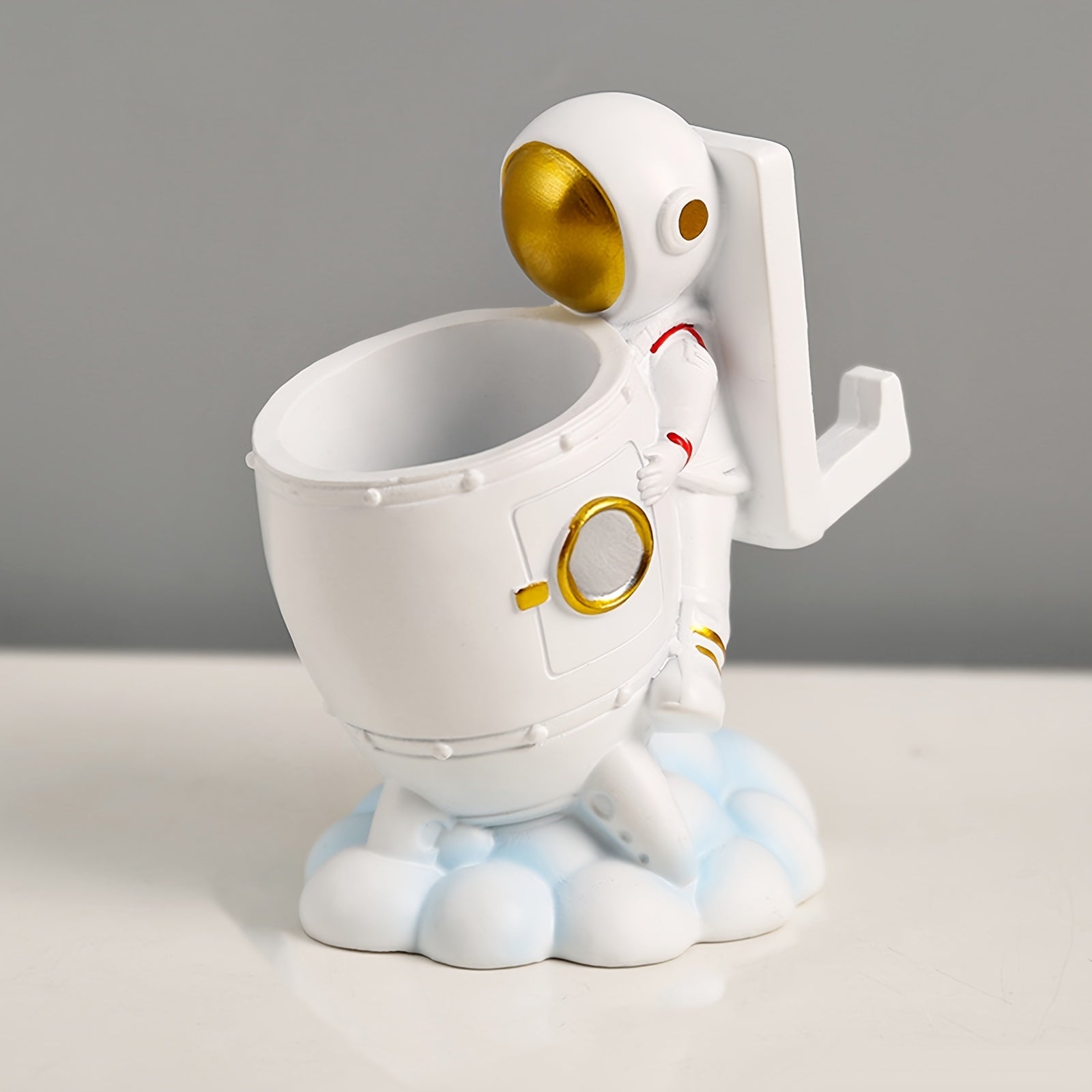 Astronaut Decor Pen Holder for Kids' Room