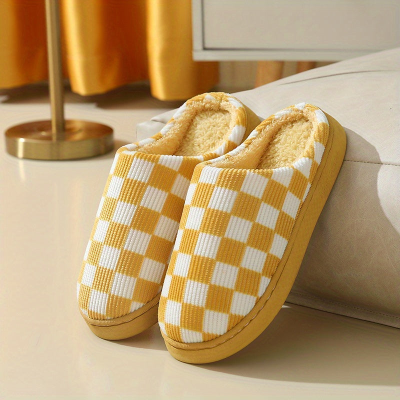Women's Checkerboard Pattern Plush Slippers