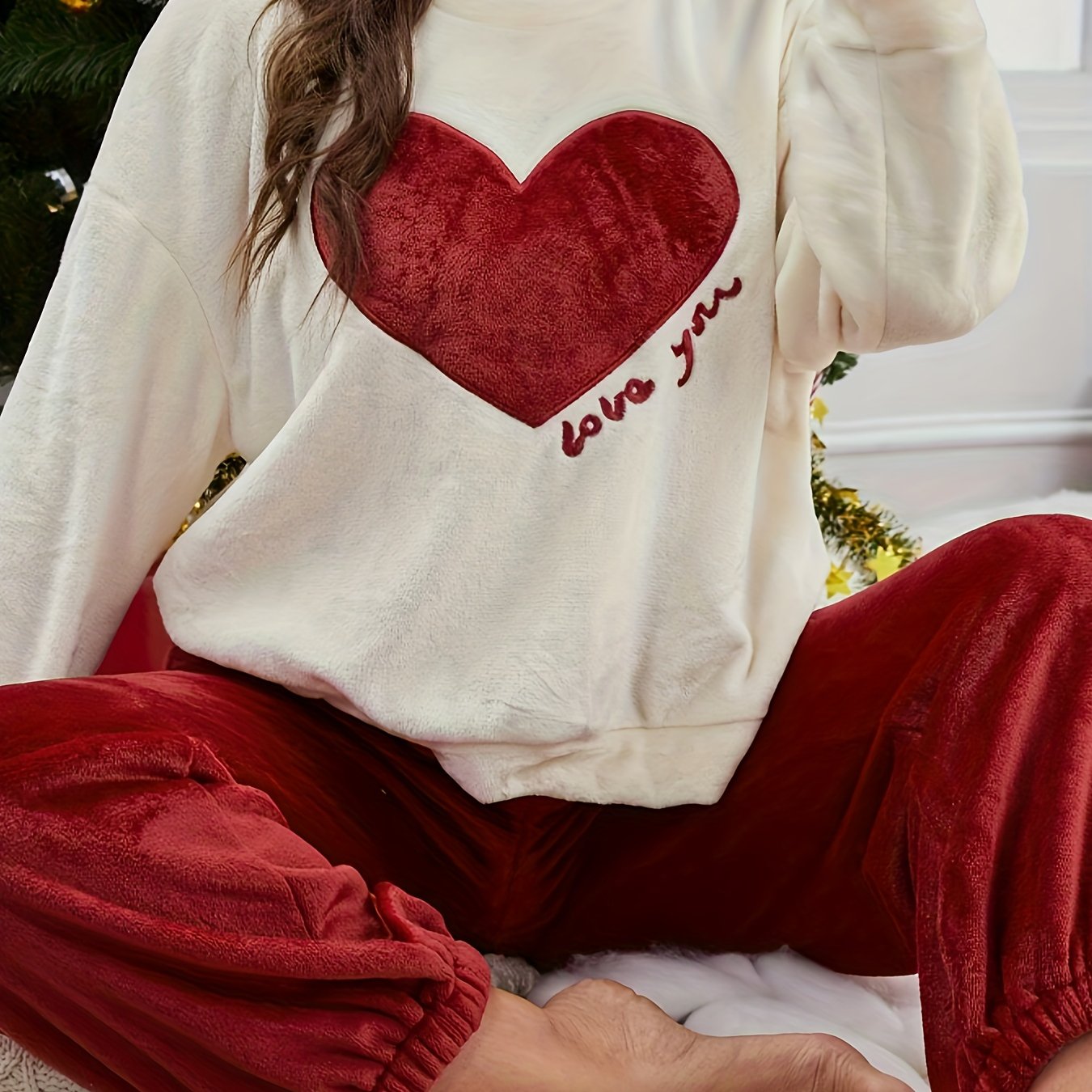 Heart Pattern Fleece Top & Joggers Pajamas Set