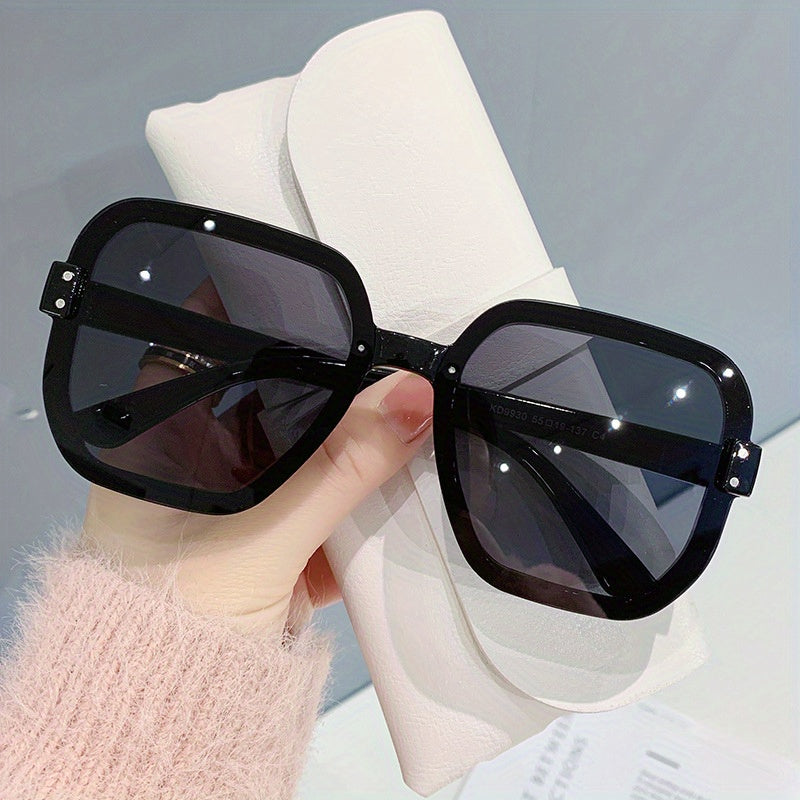 Square Block Frame Sunglasses UV400
