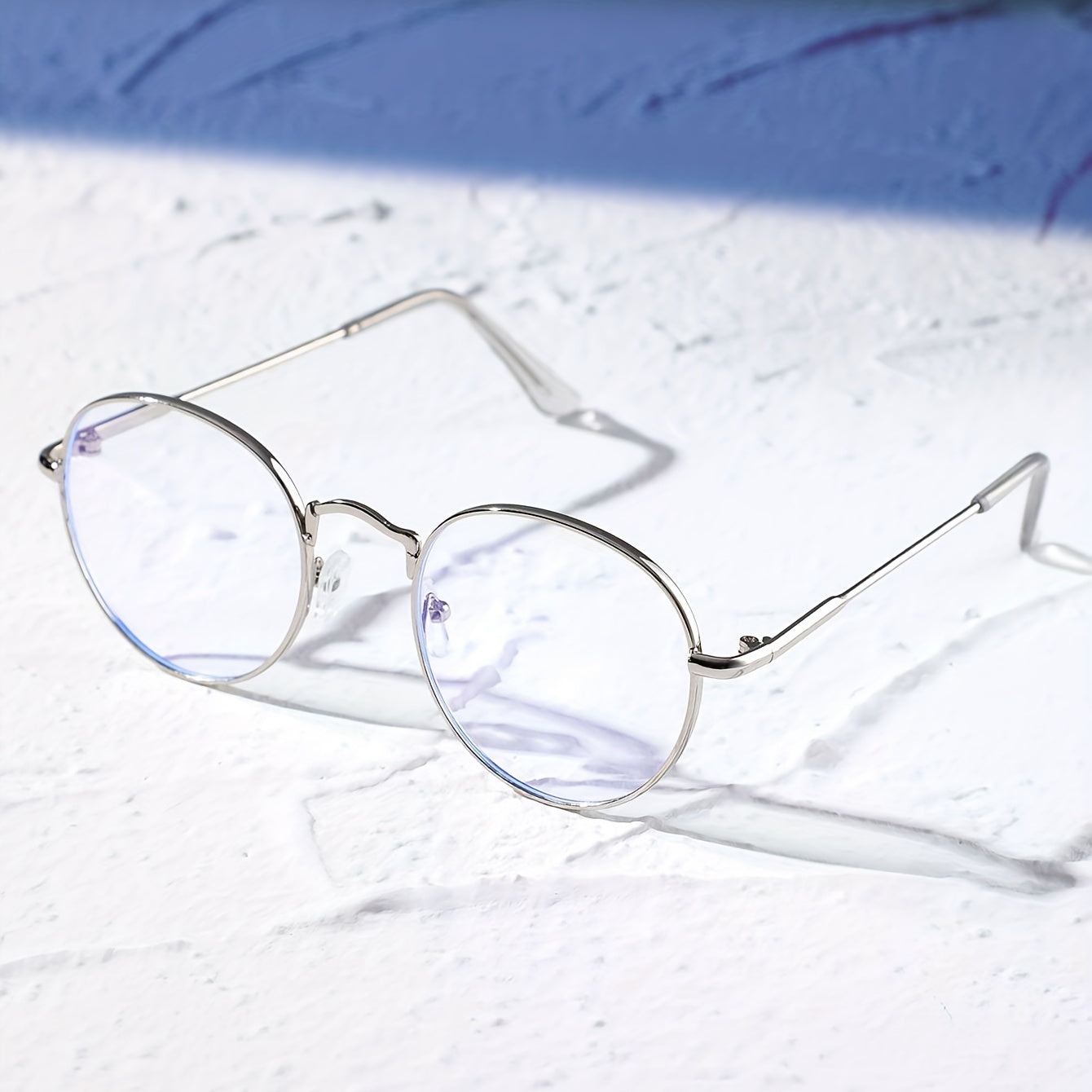Minimalist Round Frame Clear Lens Glasses