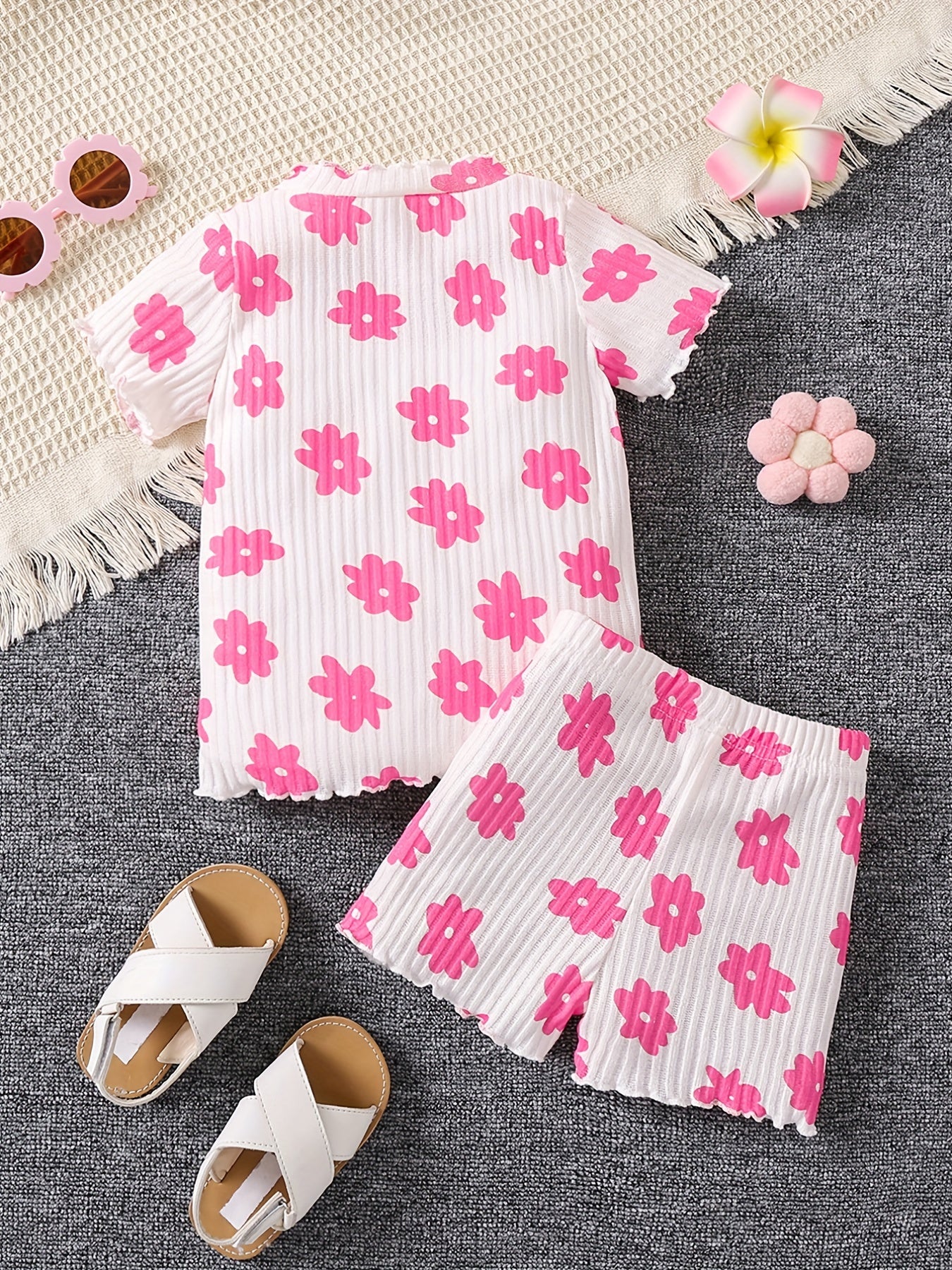 Girl's Ribbed T-shirt & Shorts Set for Summer