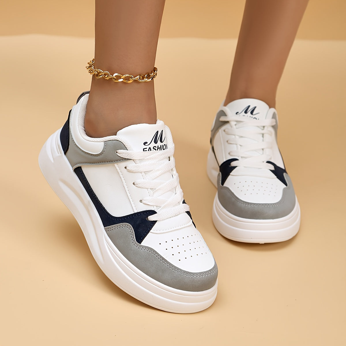Women's Breathable Low Skate Shoes - Outdoor Sports Sneakers